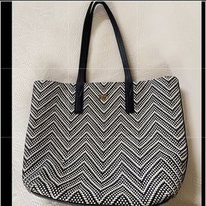 White and blue LG tote